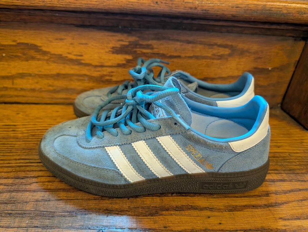 Adidas Handball Spezial J Kids' Suede Sneaker Light Blue/FTWR White/Gum SZ 4
